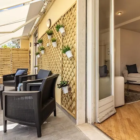 A Casa - Attico Di Lusso Con Terrazza - Mytouristhome Appartamento