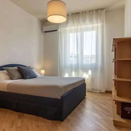 Appartamento A Casa - Attico Di Lusso Con Terrazza - Mytouristhome La Spezia