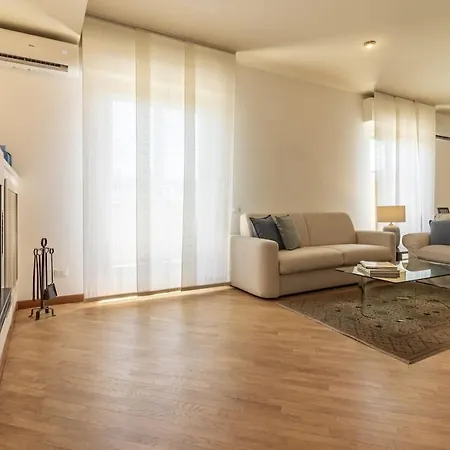 Appartamento A Casa - Attico Di Lusso Con Terrazza - Mytouristhome *
