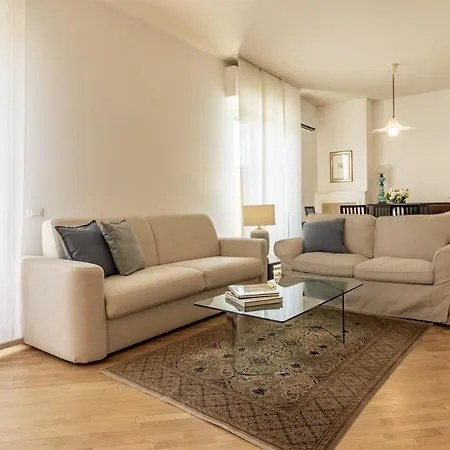 Appartamento A Casa - Attico Di Lusso Con Terrazza - Mytouristhome La Spezia