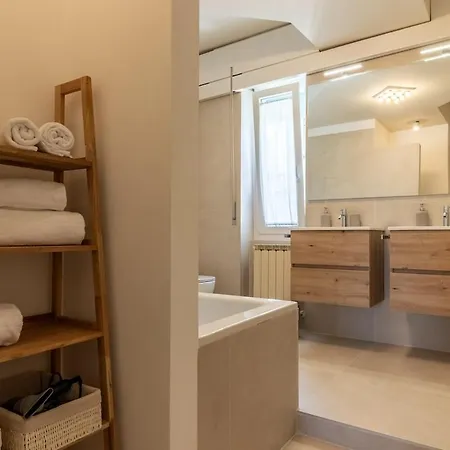 A Casa - Attico Di Lusso Con Terrazza - Mytouristhome * La Spezia